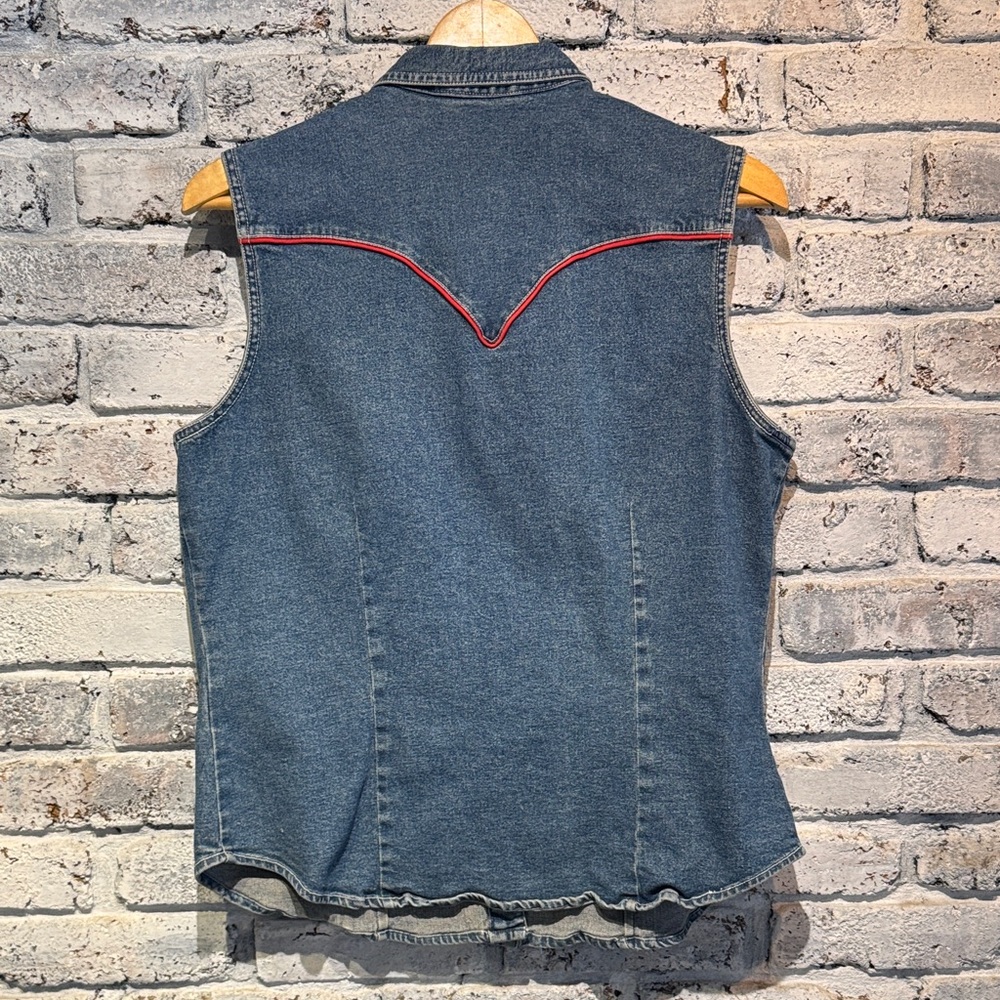 Roper Denim Sleeveless Button-Down Shirt with Red Embroidery - Picture 7 of 9